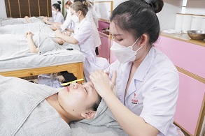 facial căn bản